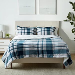 amazon basics ultra-soft micromink sherpa 3-piece comforter bed set, full/queen, navy plaid