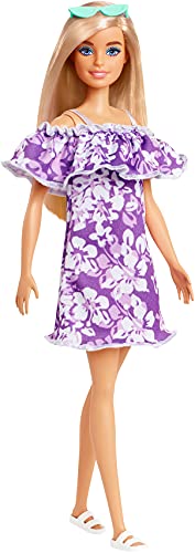 Barbie Loves The Ocean Beach-Themed Doll (11.5-inch Blonde), Made from Recycled Plastics, Wearing Fashion & Accessories, Gift for 3 to 7 Year Olds