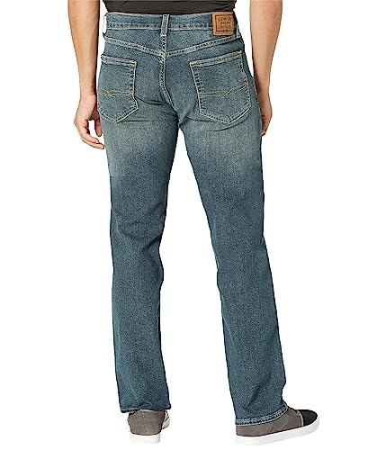 Signature by Levi Strauss & Co. Gold Label Men's Regular Fit Flex Jeans, Roadside, 44Wx32L