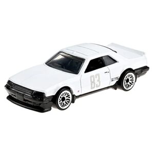 Hot Wheels Themed Auto Selection of Cult Racers, 1:64 Scale Vehicles with Authentic Details & Realistic Decos for Collectors & Kids 3 Years Old & Up