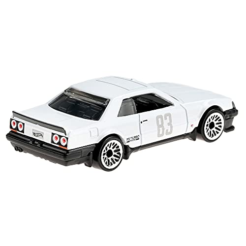 Hot Wheels Themed Auto Selection of Cult Racers, 1:64 Scale Vehicles with Authentic Details & Realistic Decos for Collectors & Kids 3 Years Old & Up