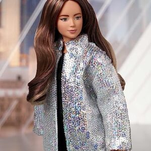 Barbie Signature @BarbieStyle Fully Poseable Fashion Doll (11.5-in Brunette, Curvy) with 2 Tops, Skirt, Pants, Coat, Jacket, 2 Pairs of Shoes & Accessories, Gift for Collector