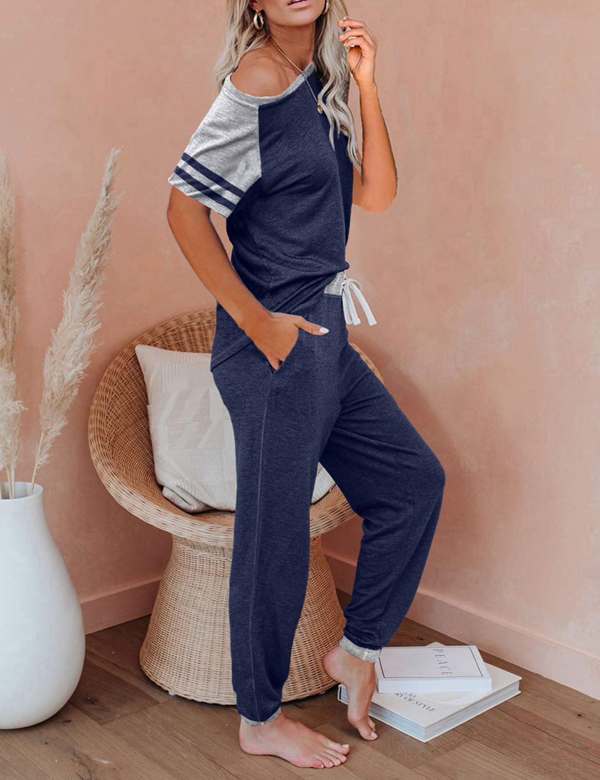 AUTOMET Womens Fall Fashion 2023 Lounge Sets Two Piece Outfits Loungewear Short Sleeve Crewneck Jogger Pajama Set and Sweatpants Tracksuit