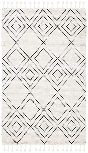 Safavieh Casablanca Collection Accent Rug - 4' x 6', Ivory & Black, Handmade Moroccan Boho Wool Braided Tassel, Ideal for High Traffic Areas in Entryway, Living Room, Bedroom (CSB676Z)