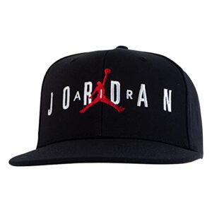 jordan boy`s jumpman air cap (black(8a0128-023)/white, 4-7)