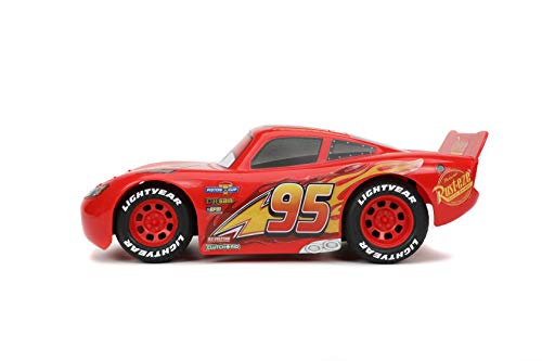 Jada Toys Pixar Cars 1:24 Lightning McQueen RC Remote Control Car 2.4 GHz Red Toys for Kids