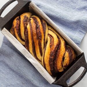 Lodge Cast Iron Loaf Pan 8.5x4.5 Inch