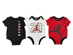 jordan infant jumpman classics bodysuit 3 piece set (red(55a553-w0g)/black/white, 3 months)