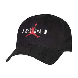 jordan little boys curve brim adjustable hat (black(8a0569-023)/red, 8-20)