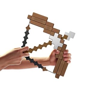 Mattel Minecraft Toys, Ultimate Bow and Arrow with Lights and Sounds, Kid-Sized Role-play Accessory, Gift for Kids and Fans