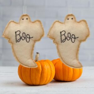 Cottagecore Ghost Halloween Ornament Set, Farmhouse Primitive Prim Country Decor by Christmas Market Ornaments (2 Pieces) - Felt Boo