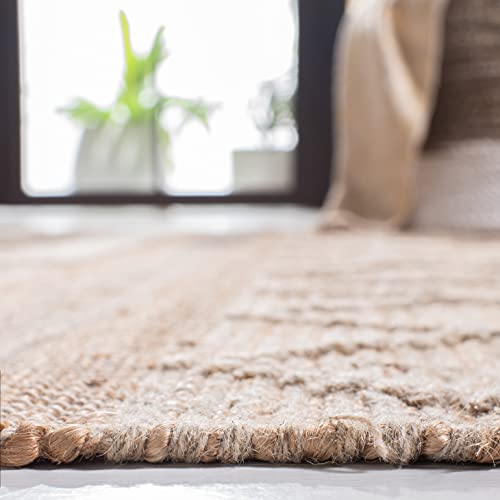 SAFAVIEH Natura Collection Accent Rug - 4' x 6', Natural & Beige, Flat Weave Boho Braided Tassel Jute & Wool Design, Ideal for High Traffic Areas in Entryway, Living Room, Bedroom (NAT278A)