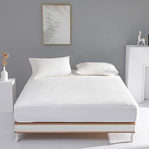 California King Size Waterproof Mattress Protector Rayon from Bamboo Fitted Mattress Pad Cover with Deep Pocket Up to 18''