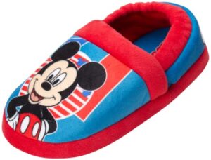 disney boys’ mickey mouse slippers – cozy plush fuzzy slippers: non-slip, non-skid slippers for boys (toddler/little kid), size 11-12, blue red mickey