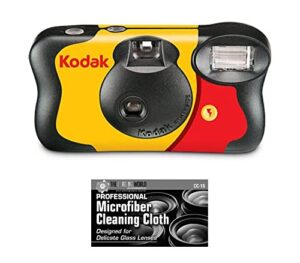 bundle of kodak funsaver 35mm one-time single-use disposable camera (iso-800) with flash - 27 exposures with microfiber cloth
