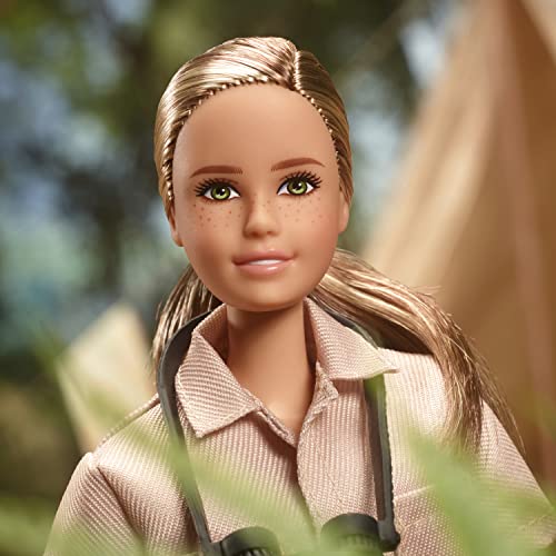 Barbie Dr. Jane Goodall Inspiring Women Doll, Made from Recycled Materials, Gift for Collectors and Kids Ages 6 Years Old & Up