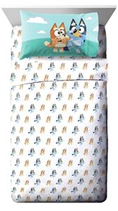 jay franco bluey & bingo toddler size sheet set - 3 piece set super soft and cozy kid’s bedding - fade resistant microfiber sheets (official bluey product)