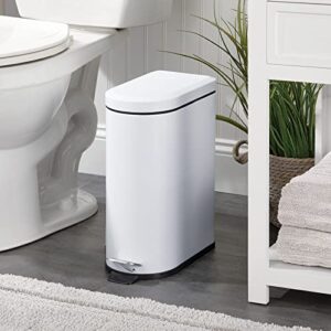 mDesign 10 Liter/2.6 Gallon Stainless Steel Metal Step Trash Can Garbage Bin for Bathroom, Bedroom, Home Office - D-Shape Trashcan with Foot Pedal/Lid, Removable Liner Bucket with Handles, White