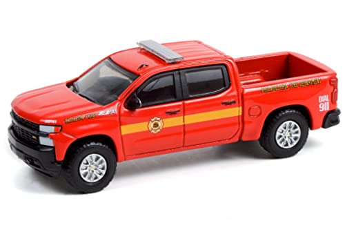 Greenlight Collectible 1:64 Fire & Rescue Series 2 - 2020 Silverado Z71 with Battalion Truck Cap - Philadelphia Fire Department Battalion Chief 67020-F [Shipping from Canada]