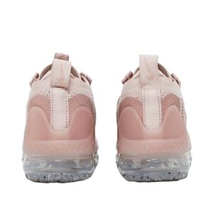 Nike womens Air Vapormax 2021 Flyknit, White, 10