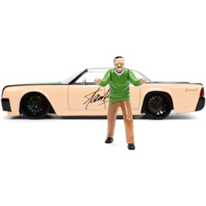 Jada Toys Stan Lee 1:24 1963 Lincoln Continental Die-cast Car & Figure, Toys for Kids and Adults Yellow
