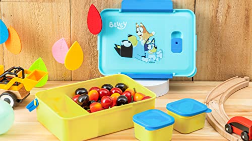 Zak Designs Bluey Reusable Plastic Bento Box with Leak-Proof Seal, Carrying Handle, Microwave Steam Vent, and Individual Containers for Kids' Packed Lunch (3-Piece Set)