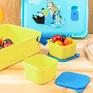 Zak Designs Bluey Reusable Plastic Bento Box with Leak-Proof Seal, Carrying Handle, Microwave Steam Vent, and Individual Containers for Kids' Packed Lunch (3-Piece Set)