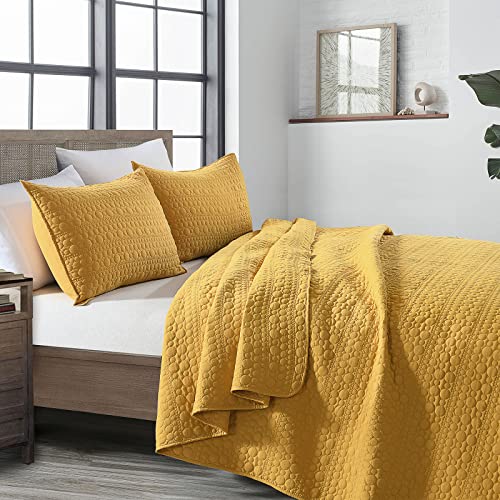 Quilt Set Queen Size Yellow, Classic Geometric Spots Stitched Pattern, Pre-Washed Microfiber Coverlet Ultra Soft Lightweight Quilted Bedspread for All Season, 3 Pieces