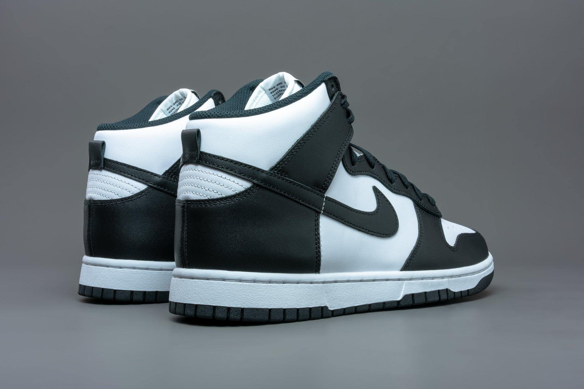 Nike Mens Dunk HI Retro DD1399 105 Black/White - Size 11.5