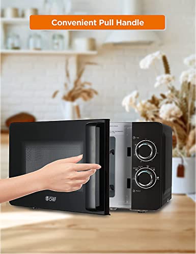 COMMERCIAL CHEF Small Microwave 0.7 Cu. Ft. Countertop Microwave with Mechanical Control, Black Microwave with 6 Power Levels, Outstanding Portable Microwave with Convenient Pull Handle