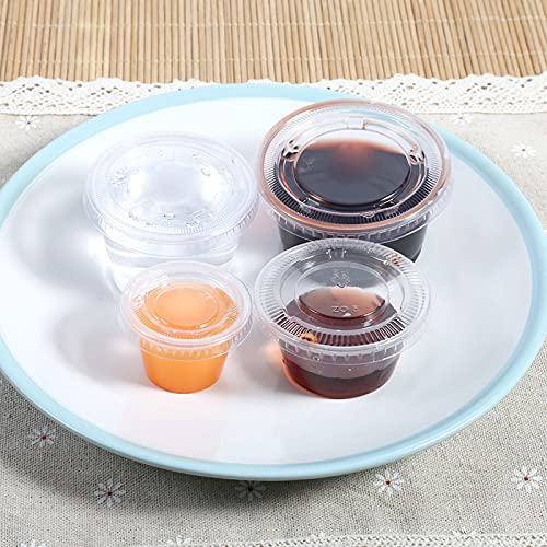 Pilipane 50 Sets Clear Disposable Plastic Portion Cups with Leakproof Lids,Leakproof Jello Shot Cup Mini Containers for Salad Dressing Sauce Condiment Snack Souffle and Salsa, Disposable(2oz)