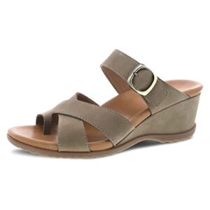 dansko aubree wedge sandal for women – cushioned, contoured footbed for all-day comfort and support – adjustable hook & loop strap with buckle detail – lightweight rubber outsole taupe 9.5-10 m us