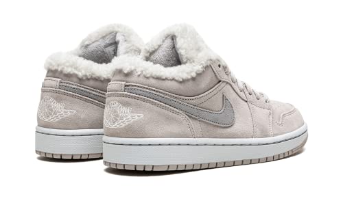 Jordan Womens WMNS Air Jordan 1 Low SE DO0750 002 Sherpa Fleece - Size 7W