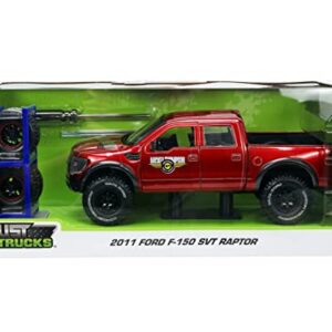 Jada Toys Just Trucks 1:24 2011 Ford SVT Raptor Die-cast Car Red with Tire Rack, Toys for Kids and Adults