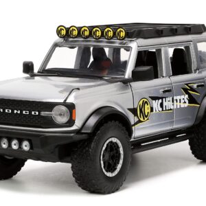 Jada Toys Just Trucks 1:24 2021 Ford Bronco Die-cast Car Gray with Tire Rack, Toys for Kids and Adults