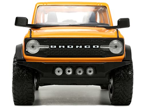 Jada Toys Just Trucks 1:24 2021 Ford Bronco Die-cast Car Orange with Tire Rack, Toys for Kids and Adults