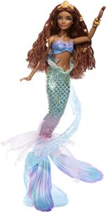mattel disney the little mermaid deluxe mermaid ariel doll with iridescent tail, hair jewelry beads, and doll stand