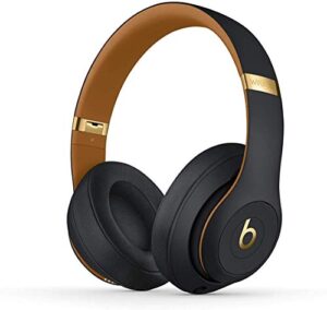beats studio3 wireless over-ear headphones the skyline collection - midnight black (renewed premium)