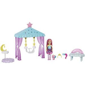 Barbie Dreamtopia Chelsea Doll and Playset, Small Doll with Cloud-Themed Gazebo Swing, Kitten and Accessories