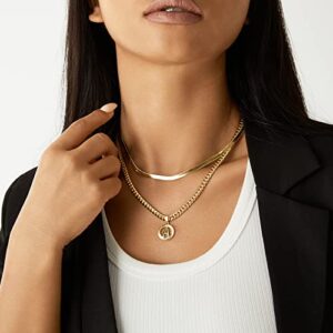 KissYan Gold Initial Necklace,14K Gold Plated Round Letter Pendant Hollow Capital Monogram 5mm Cuban Chain Necklace Alhpabets from A-Z Dainty Jewelry for Women Men Girls(Letter W)