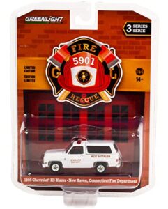 1985 chevy k5 blazer white new haven fire department west battalion (ct) fire & rescue series 3 1/64 diecast model car by greenlight 67030 d