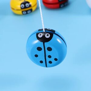 Zerodeko 10pcs Wooden Yoyo Ladybug Shaped Yoyo Balls Animal Party Favors Birthday Gifts for Beginner Kids Children Random Color