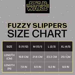 Disney Boys' Star Wars Slippers - Mandalorian Baby Yoda Fuzzy Slippers, Non-Skid Sole (Little/Big Boys), Size 4-5, Baby Yoda