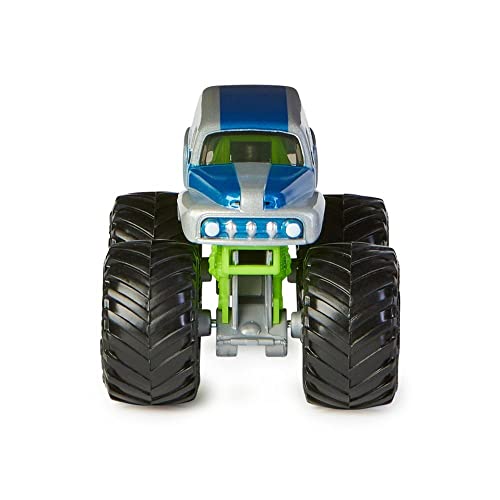 Monster Jam Grave Digger The Legend Series 24 Truck 1:64 Scale