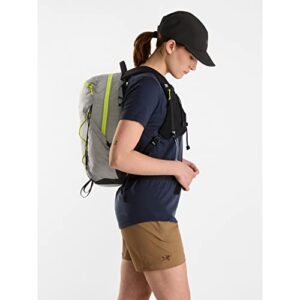 Arc'teryx Aerios 15 Backpack Women's | Light Durable Day-Hiking Pack | Pixel/Sprint, Regular