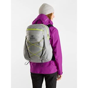 Arc'teryx Aerios 30 Backpack Women's | Versatile Pack for Overnight and Day Use | Pixel/Sprint, Regular