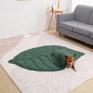Leaf Shaped Cotton Dog Blankets for Small Medium Large Dogs, 56.3''x42.1'' Pet Mat for Dog Bed, Machine Washable Christmas Puppy Blanket for Couch Protection, Soft Throw Pad for Car
