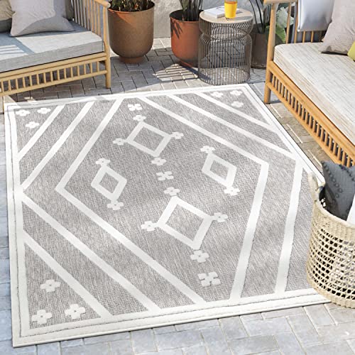 Well Woven Mali Tribal Diamond Pattern Indoor/Outdoor Grey 5'3" x 7'3" High-Low Area Rug