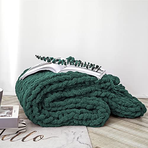 VBGYA Chunky Knit Blanket Throw, Chenille Throw 40x40 Inch Hand-Knitted Warm Cozy Blanket Thick Throw Blanket, Soft Boho Casual Throw Blanket Sofa Bed Rug Home Decor Gift - Dark Green