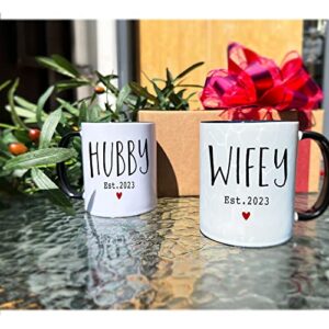 Hubby & Wifey Est 2023 Coffee Mugs Set of 2, Bride Groom Mug Set, Wedding Gift to Give, Couples Coffee Mug Set, Newlywed Coffee Mugs Gift Set, Mr & Mrs Bridal Shower Gift(Black handle)-37